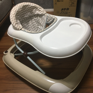 歩行器