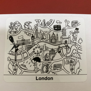 新品未使用　お食事用ベビープレースマット(London)の画像