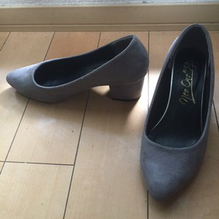 neo one way スエード調パンプス Mサイズ