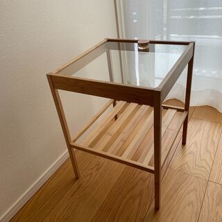 IKEA NESNA サイドテーブル の画像