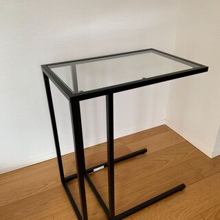 IKEA VITTSJÖ サイドテーブルの画像