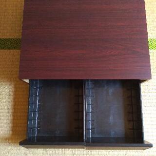 《差し上げます》ビデオテープケースの画像