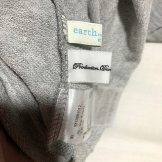 新品未使用　earth music&ecology キッズ  トレーナー　グレー　110㎝の画像
