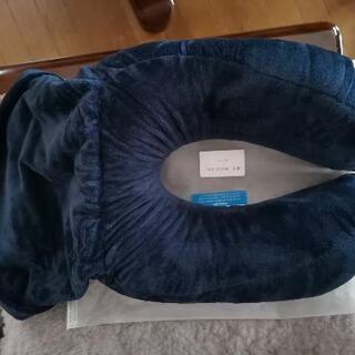 【無料】ネックピロー　枕　ピローの画像