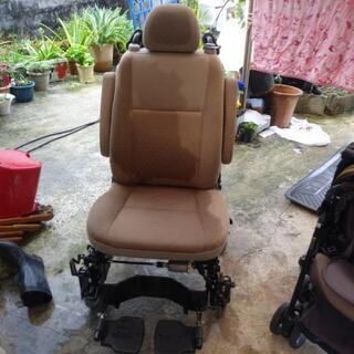 トヨタポルテ車椅子ウェルキャブリフトアップ