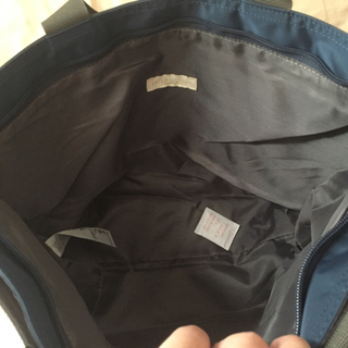 【お話し中】earth music & ecology ナイロン2wayトートバッグ の画像