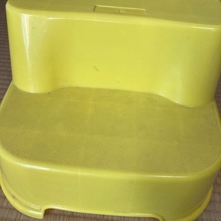 子ども用ステップ台