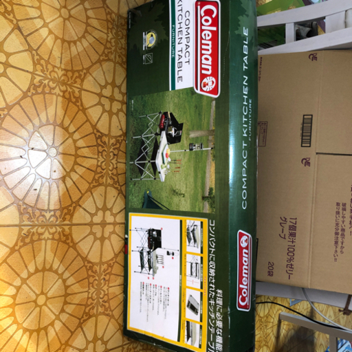 新品　コールマンコンパクキッチンテーブル、