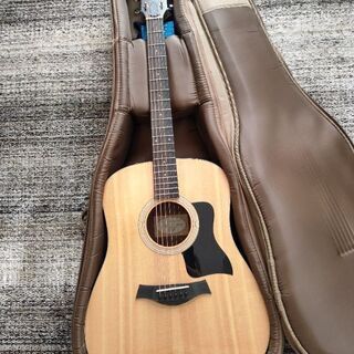 Taylor 110e−walnut　2017