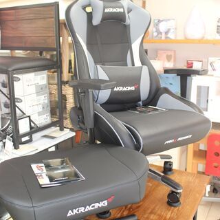 ★特別価格 Pro-X V2 超美品！★AKRacing ゲーミングチェア＋オットマン フットレス★大田区内 配送・設置無料★店頭取引歓迎