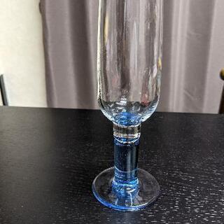 シャンパングラス
