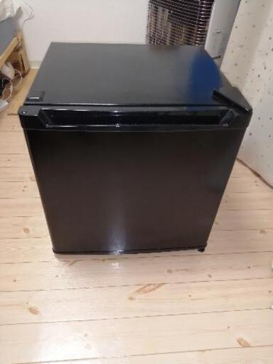 冷蔵庫　一人暮らし用　46L