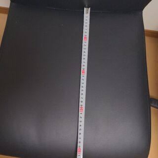 一人用椅子の画像