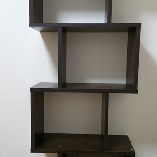 ニトリの本棚を無料でお譲り