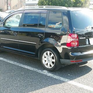 ★車検たっぷりR4/12★VWゴルフ トゥーラン★TSIハイライン★ツインチャージャー★HDDナビ★純正アルミ他の画像