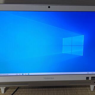 東芝 REGZA PC D712 一体型PC テレワーク対応の画像