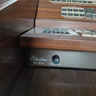 YAMAHAエレクトーンの画像