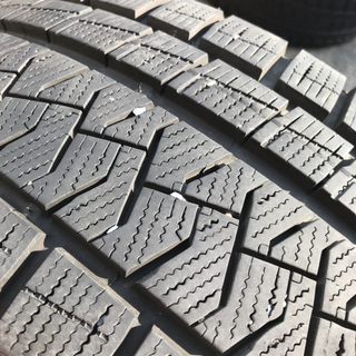 Tee　MINI スタッドレス　F55 F56 美品 Tee MINI スタッドレス F55 F56 美品 Tee MINI スタッドレス F55 F56