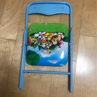 新品　子供用のディズニー椅子の画像