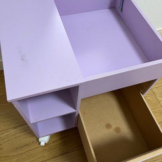 ミニドレッサーの画像