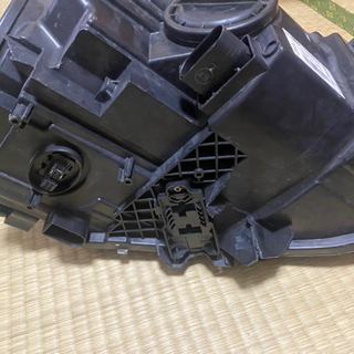 ベンツ A クラス左前ヘッドライトの画像