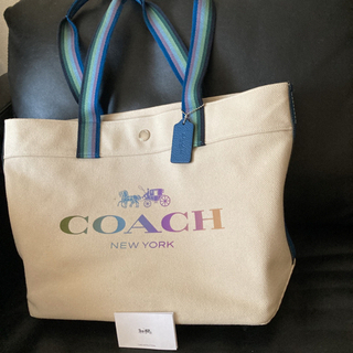 coach❤︎カード付新品同様未使用ロゴキャンパストートバッグ新...