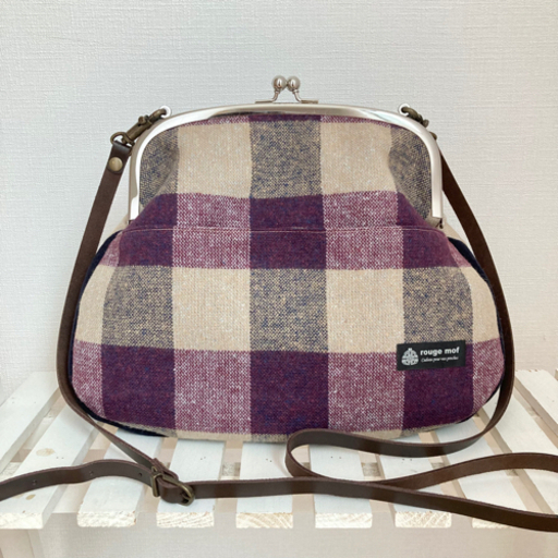 パープルチェックのがま口バッグ　ハンドメイド