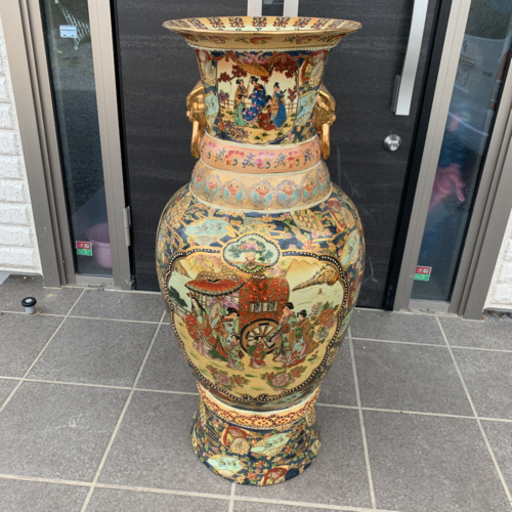 大型　特大　金彩　薩摩焼　花瓶　壺　置物