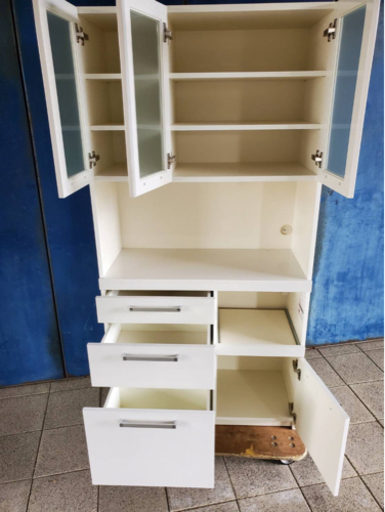 美品✧︎*。収納たっぷり食器棚　配送無料