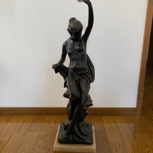 裸婦像　置物　オブジェ