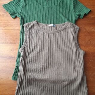 Tシャツ２枚とキャップ