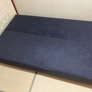 ソファーベッド　取りに来てくれる方、無料でお譲り致します。