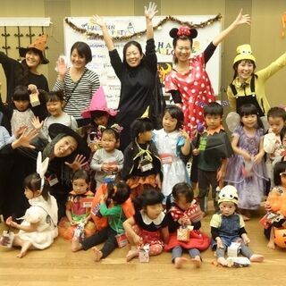 ネイティブ先生といっしょに　ハロウィンパーティー♪の画像