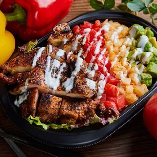 ニューヨークで話題のチキンオーバーライス専門店でのNewスタッフ...