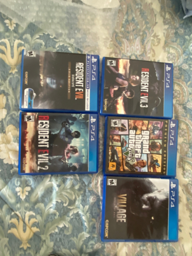 海外版　バイオ2.3.7.8 GTA5 中古セット　5000円
