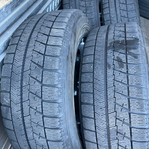 アルミホイール付き　BRIDGESTONE VRX 205/60R16 スタッドレス  タイヤ