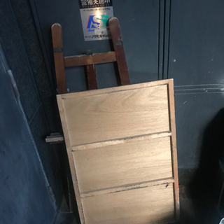 電子レンジ、お皿　炊飯器その他　写真に連載全て譲ります。