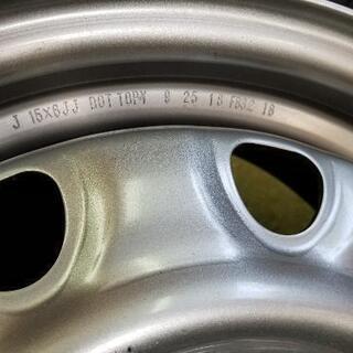 ホイール付スタッドレスタイヤ2本　未使用の画像