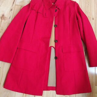 真っ赤なロングコート 中古品 !　お手数ですが、プロフィールをご...