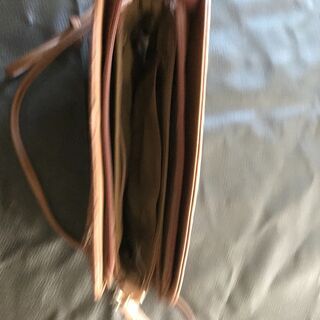 ★オーストリッチのショルダーバッグ・中古ですが然程使用感のない美品です！の画像