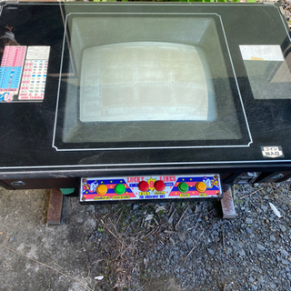 アーケードゲーム機　筐体　8ライン　麻雀ゲーム機　ポーカー　テーブルゲーム機の画像