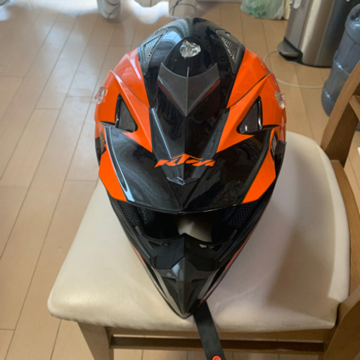 値下げしました！　KTMヘルメット　高級感あり美品^_^