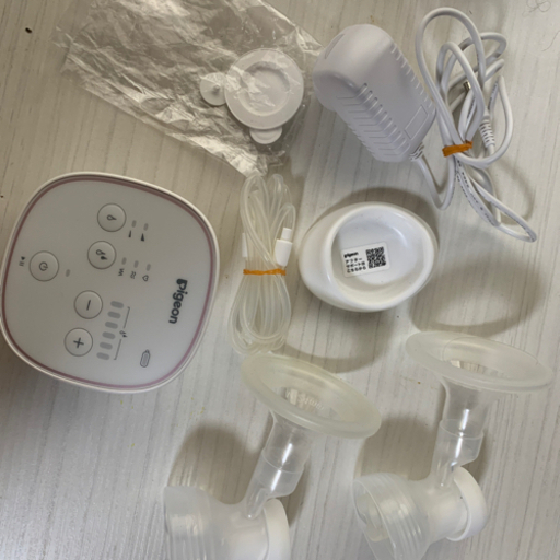 電動搾乳機(定価16000円)+追加の搾乳器つき
