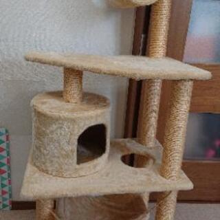 キャットタワー