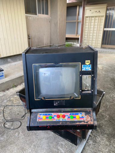 アーケードゲーム機　筐体　8ライン　麻雀ゲーム機　ポーカー　テーブルゲーム機