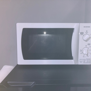 2018年製電子レンジIRIS OHYAMA IMB-175-5