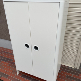 ■美品■IKEA イケア BUSUNGE ブースンゲ　ホワイト デザイン収納の画像