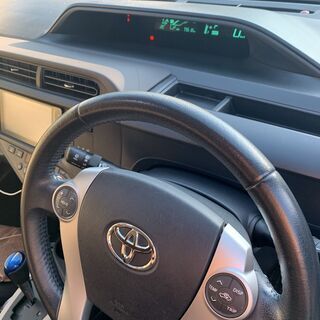 車検2年付きトヨタアクアハイブリット車の画像
