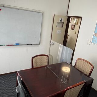 外国語を学びたい方募集！個別指導／少人数制　どちらでも可。の画像