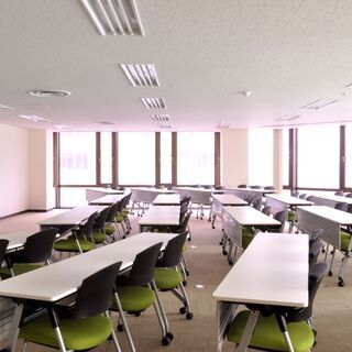 新橋・貸会議室でお客様対応のお仕事です。の画像